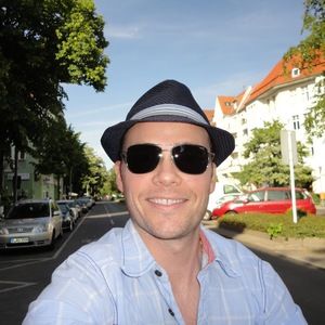 Meet your Posher, Drew